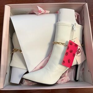 Juicy Couture White Heeled Boots with Gold Accent